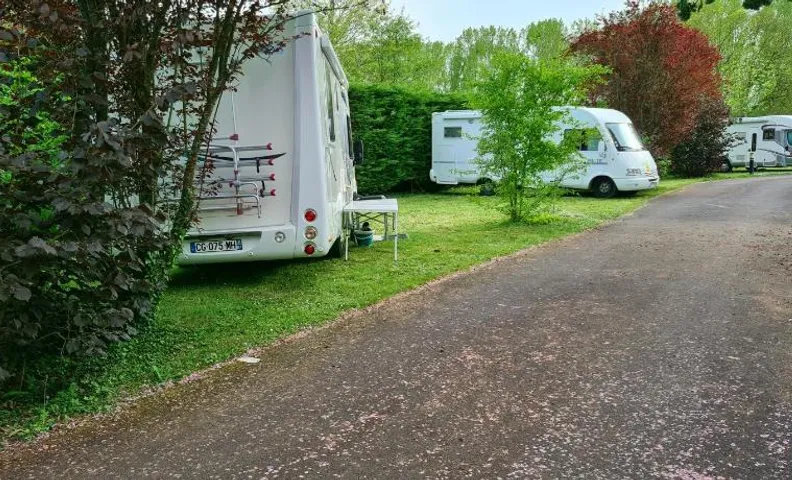 Resort & Camping - Val de Braye