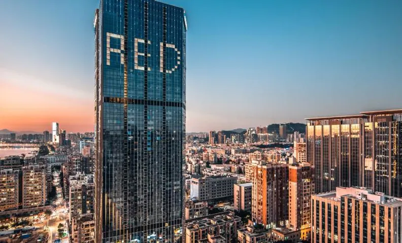 Radisson RED Hotel Zhuhai Gongbei Port