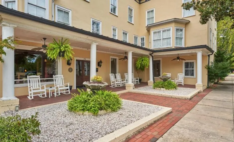 The Jefferson Inn Downtown Southern Pines