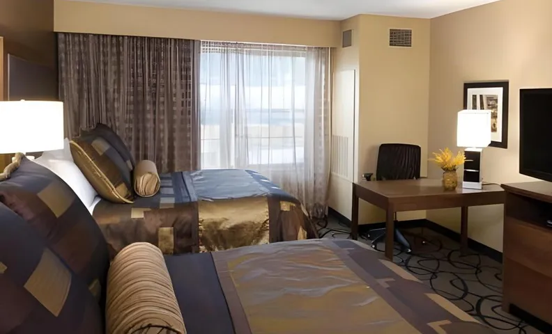 ClubHouse Hotel and Suites Pierre