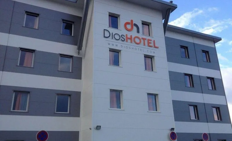 Dios Hotel