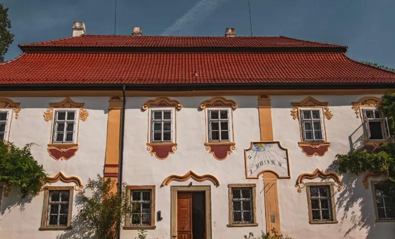 Zámeček Ostrov