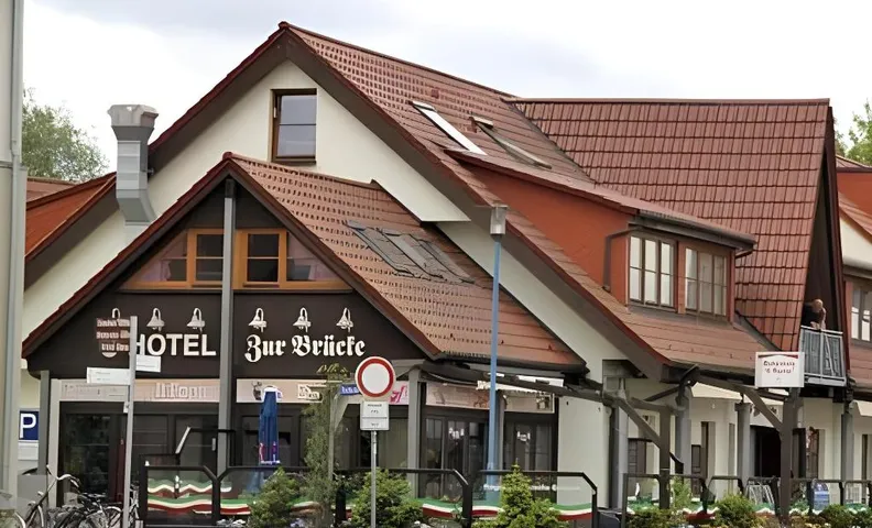 Hotel zur Brucke