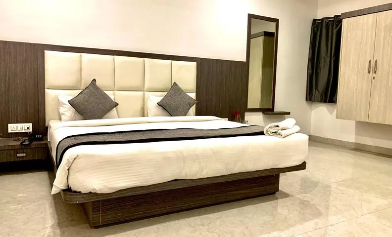 Hotel Anmol Era