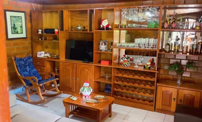 Belíssima casa em Gravatá PE
