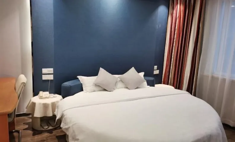 Ruisite Hotel, Luxian County