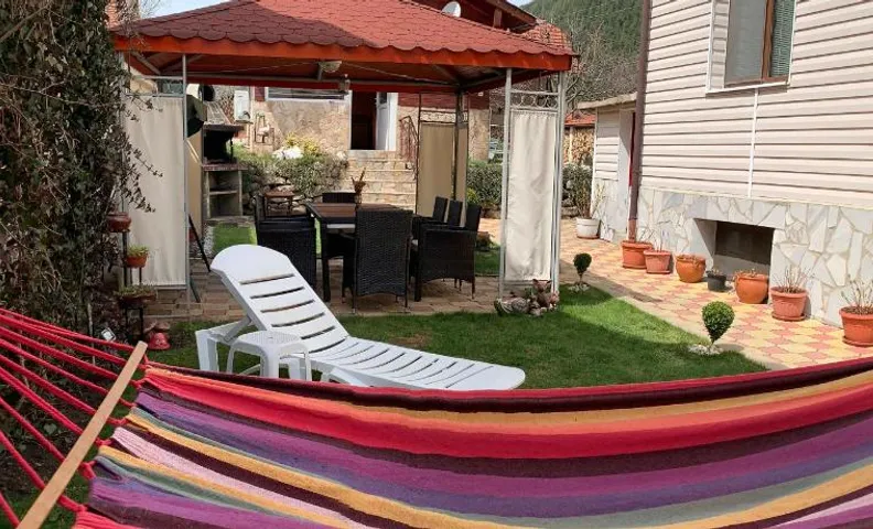 Sunny House