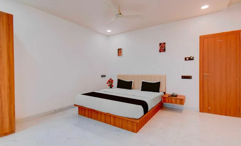 Townhouse Aurangabad Karmad Gaon Bus Station