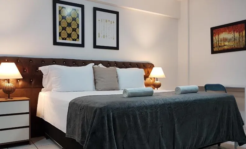 B & A Suites Inn Hotel - Quarto Luxo Âmbar