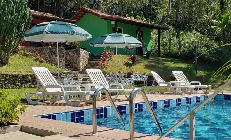 Pousada Beija Flor-Lumiar - Piscinas e Café