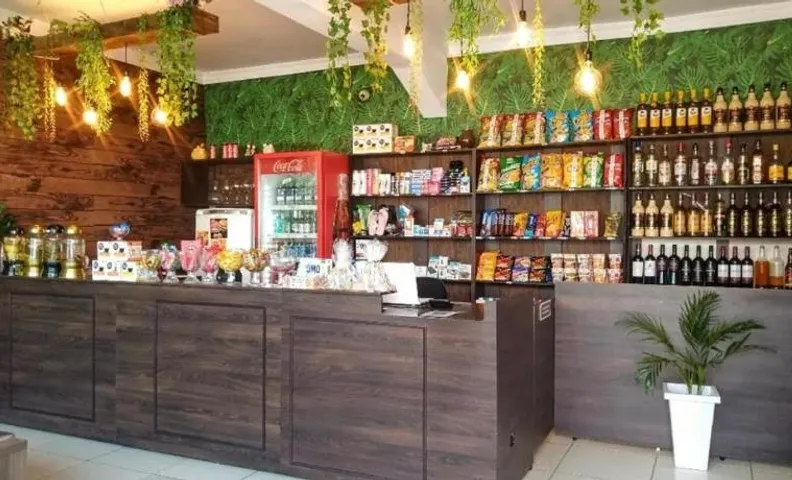 Elô Hostel