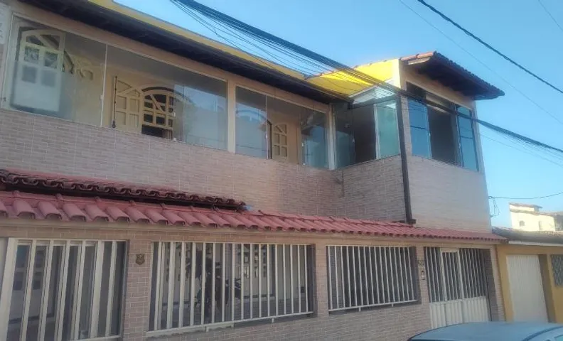 Casa de alto padrão perto da praia