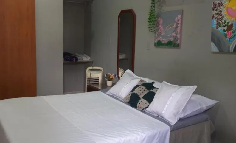 Kitenete parcialmente mobiliada em Arniqueiras
