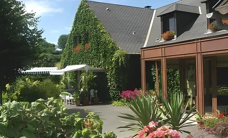 Hotel Restaurant Auberge du Barrez Logis