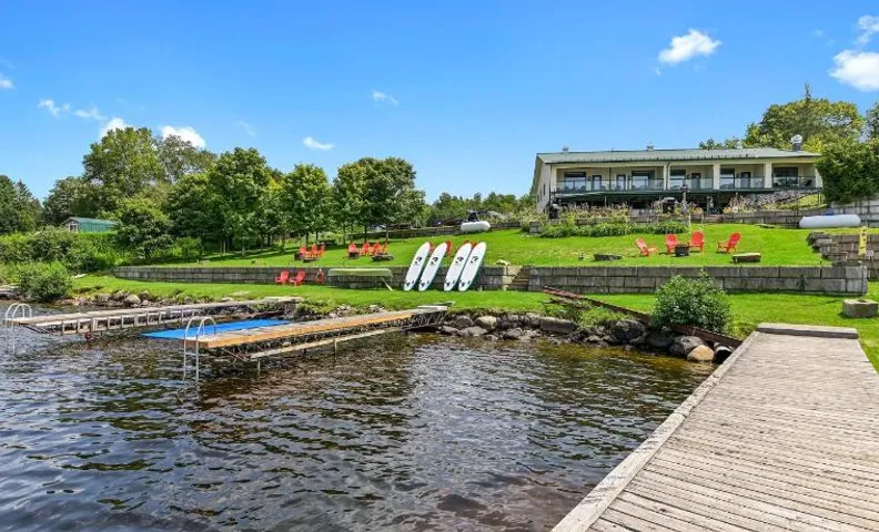 Baptiste Lake Lodge