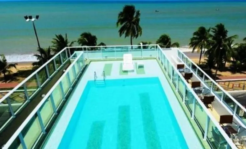 Apto Inteiro Cabo Branco pé na areia