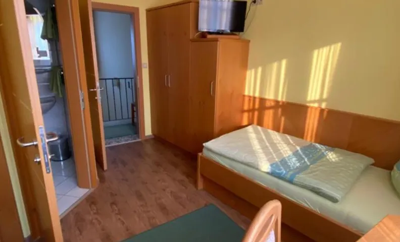 Gästehaus zwei Einzelbetten Nähe Krems an der Donau