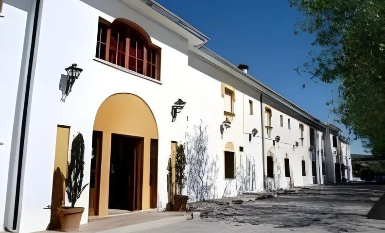 Hotel Tugasa El Almendral