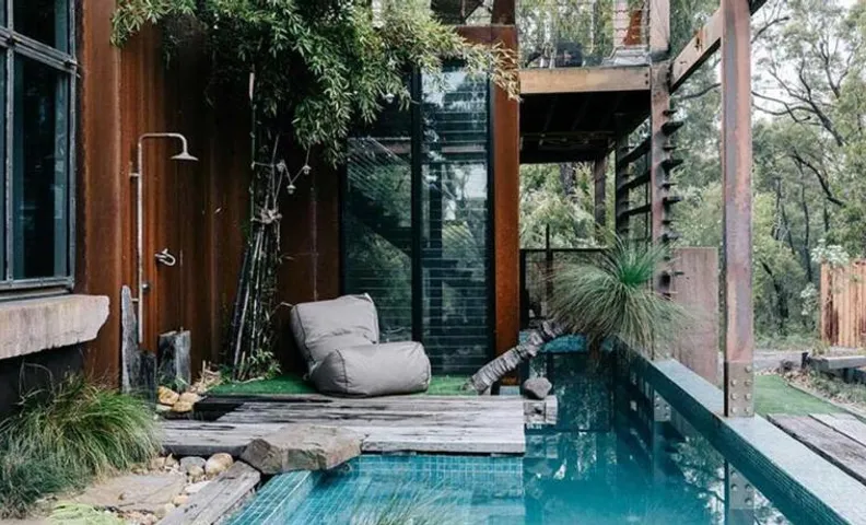 Grand Designs Eco Bush Retreat