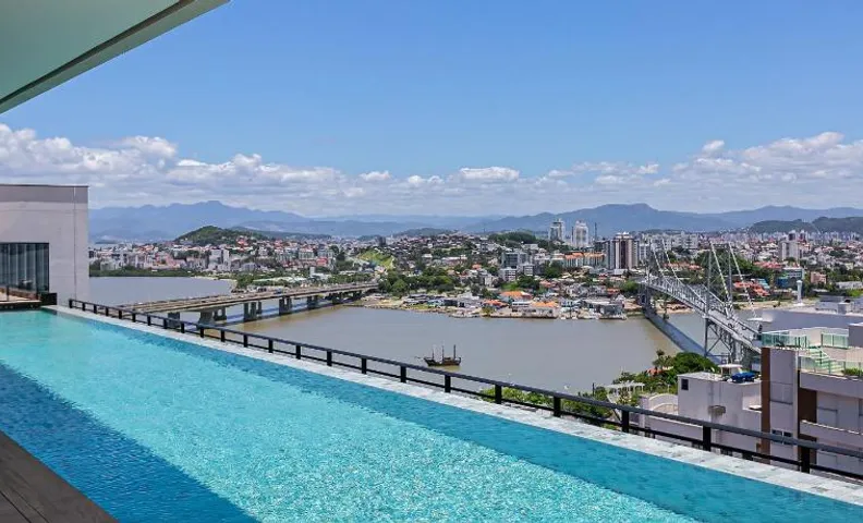 Piscina no Rooftop com Vista Mar | Foodhall | WI-FI 200MB #TopTower