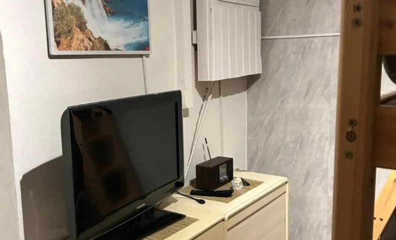 Deine Pension, Double Room P1, 1-2 beds, 10qm, Check-in 4PM - 5AM