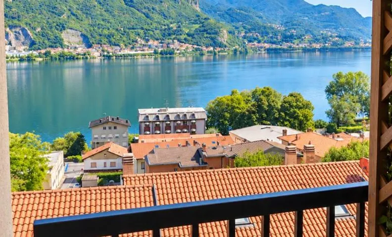 Monalisa Lake Rooms