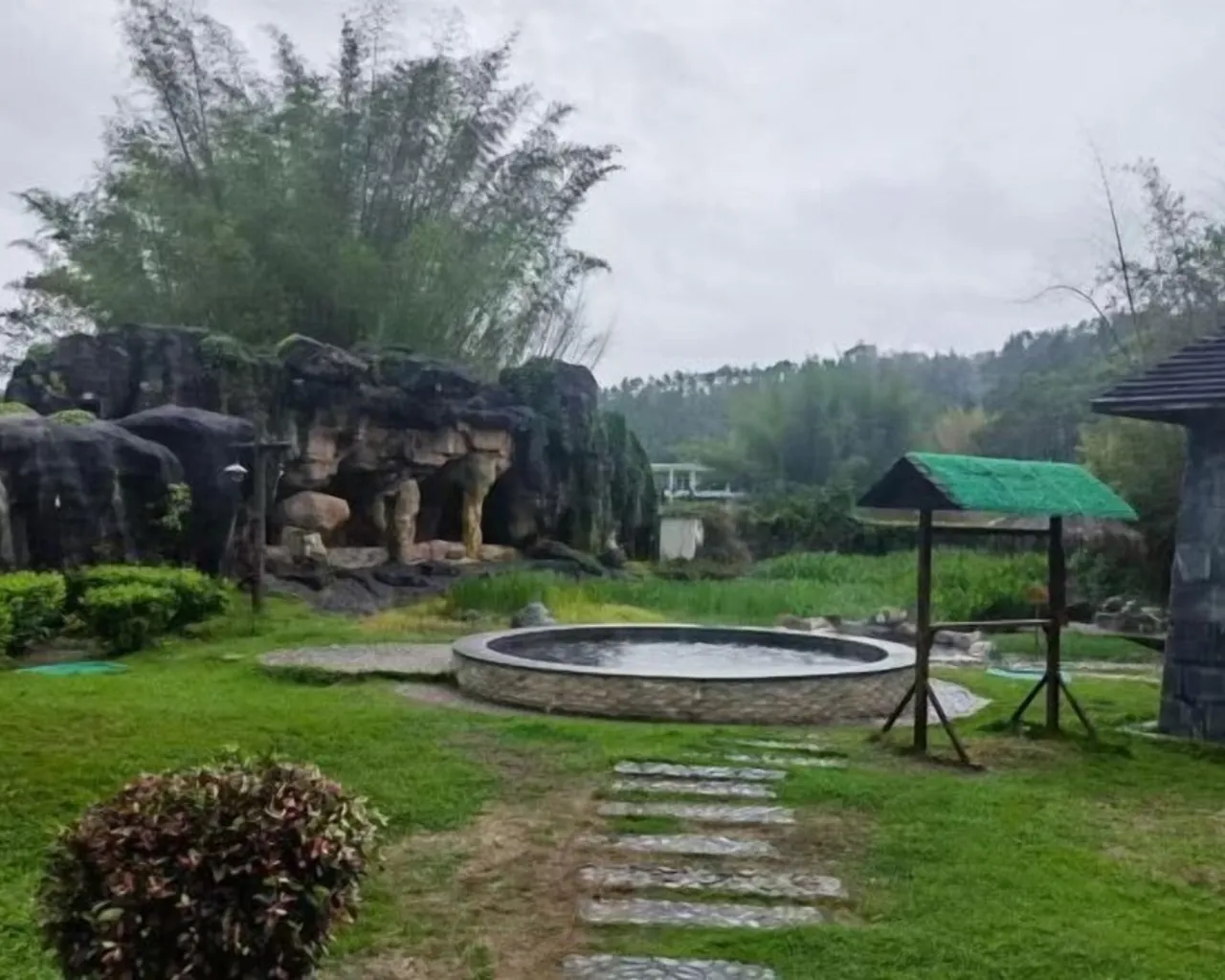 숙소 주변