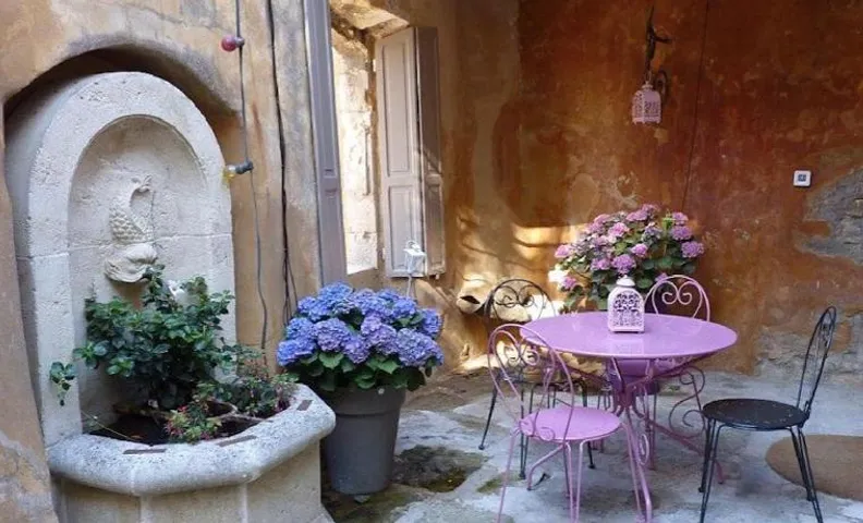Maison d'artiste à Bonnieux