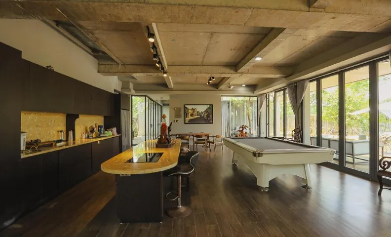 퐁손의 빌라 (2900m², 침실 3개, 프라이빗 욕실 4개)