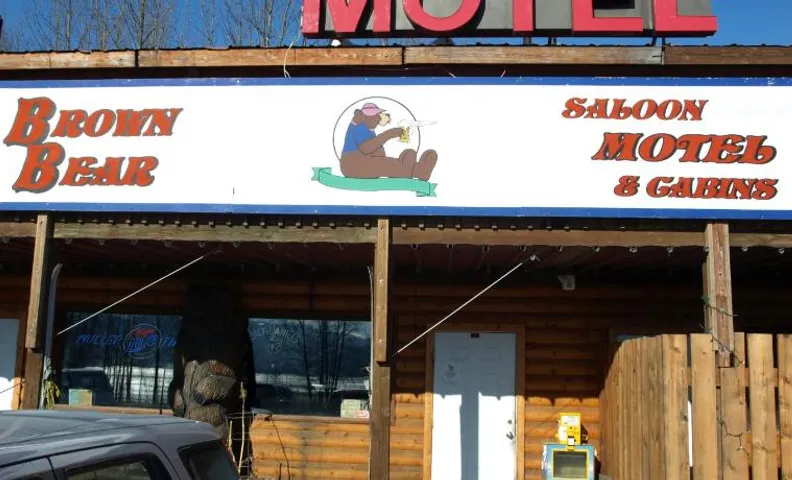 Brown Bear Saloon & Motel