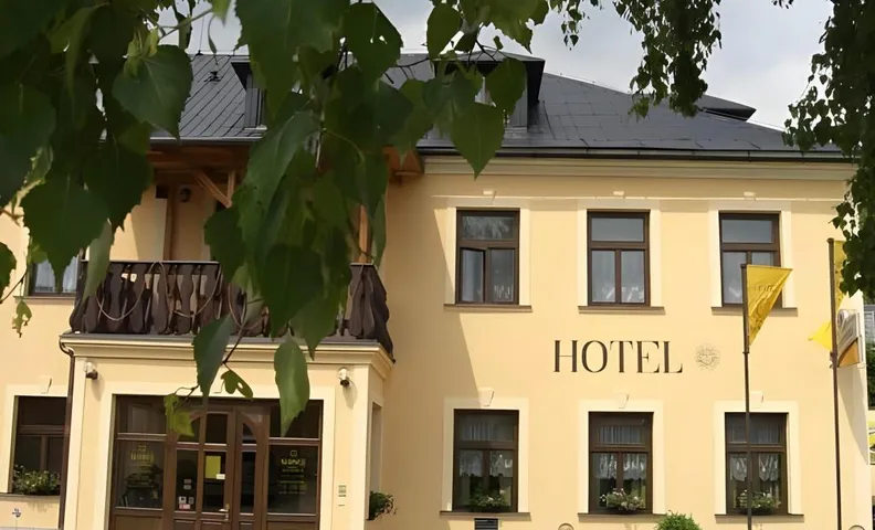 Hotel Slunce - wellness s bazenem, pivovar Morous a bowling