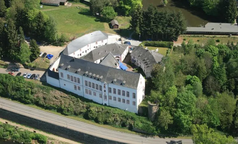 Hotel Burg Bollendorf