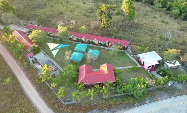 AMAZEN Lodge & Resort