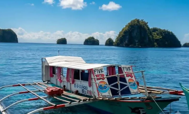 Five R Dinagat Tours