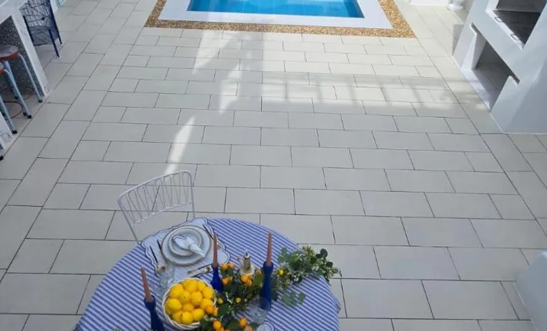 Villa Ikarus