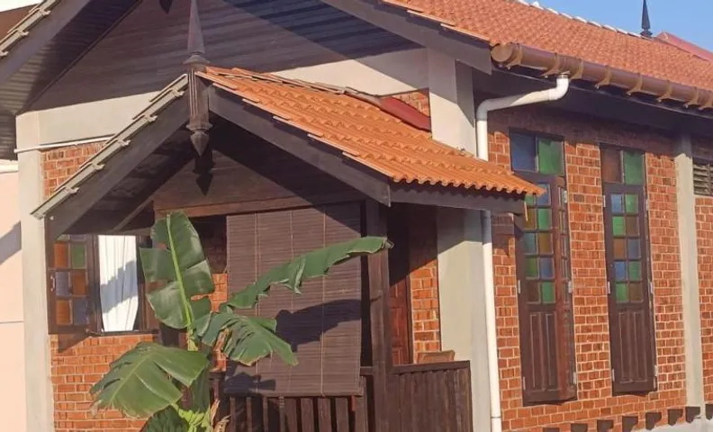 NASHQUE HOMESTAY