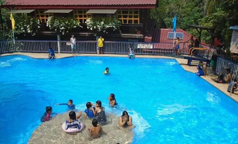 Twin hearts Resort Pool Cabin 3