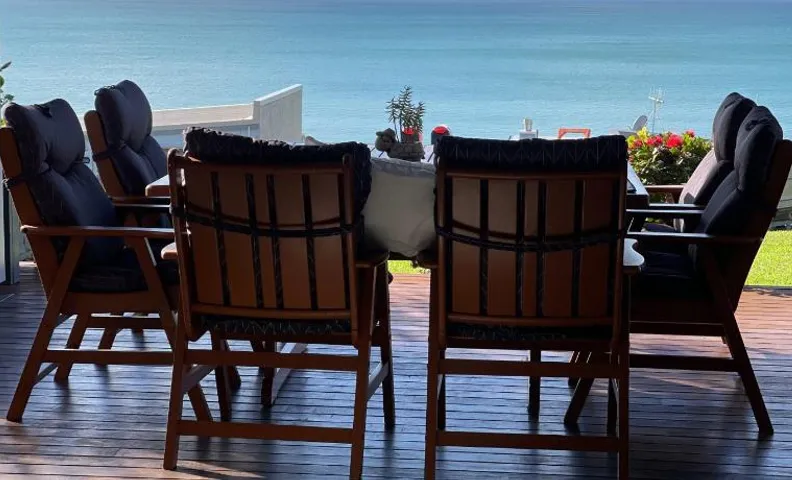 Lang's Beach Luxury Apartment