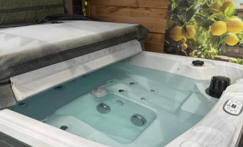 DE WEELEN met Jacuzzi en of Zwembad Topkeuze Romantiek