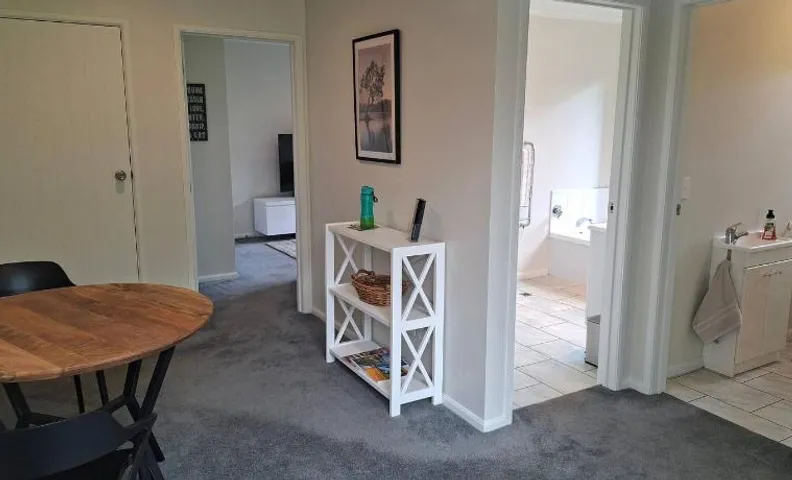 Shakan BnB Lifestyle block relaxation in Kinloch