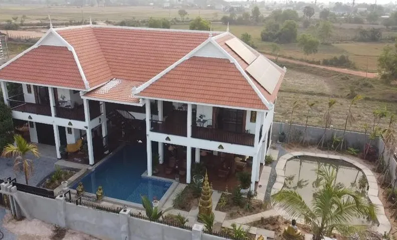 Bayon Country Villa