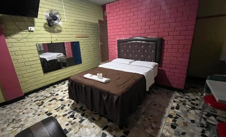 Las Estrellas Hostal