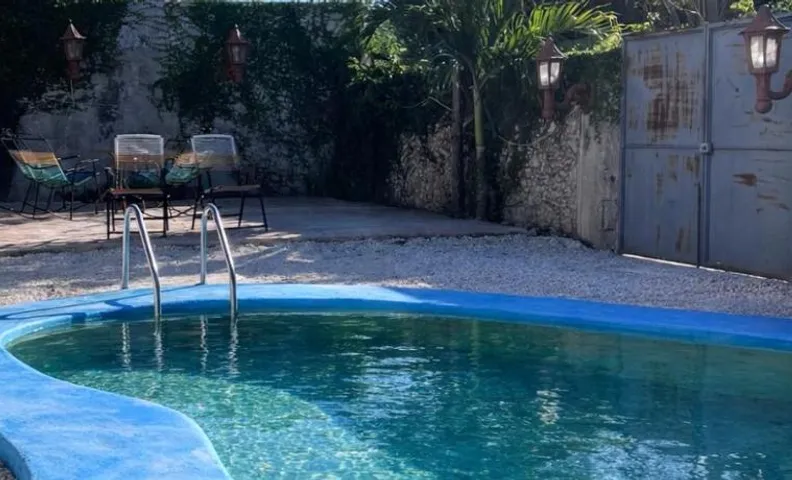 Casa Huahuix - Residencia Familiar con Piscina en Mérida