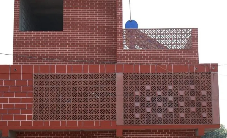 Hotel Parivar