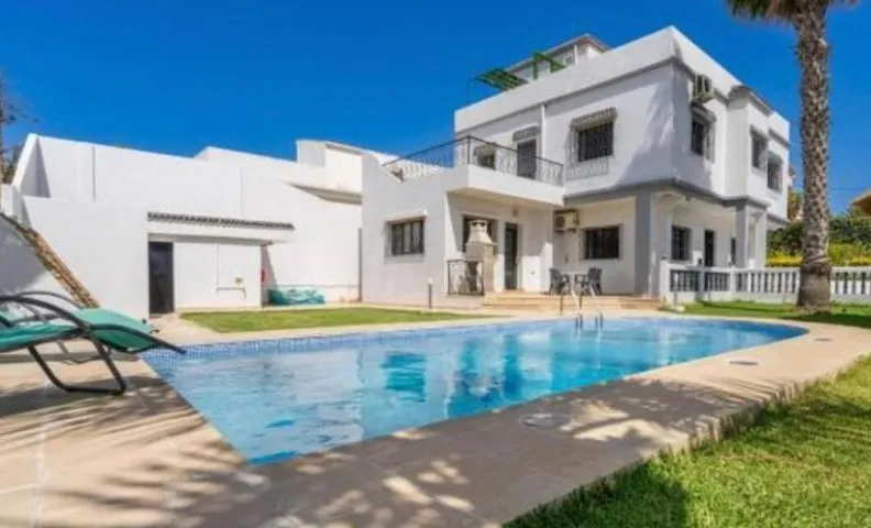 Beach view 5 bedroom villa with pool and game room