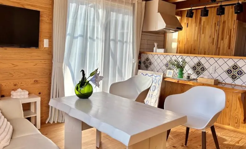 AMANA villa UTO