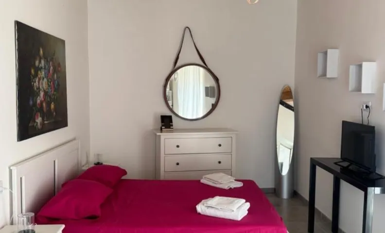 Sole Room