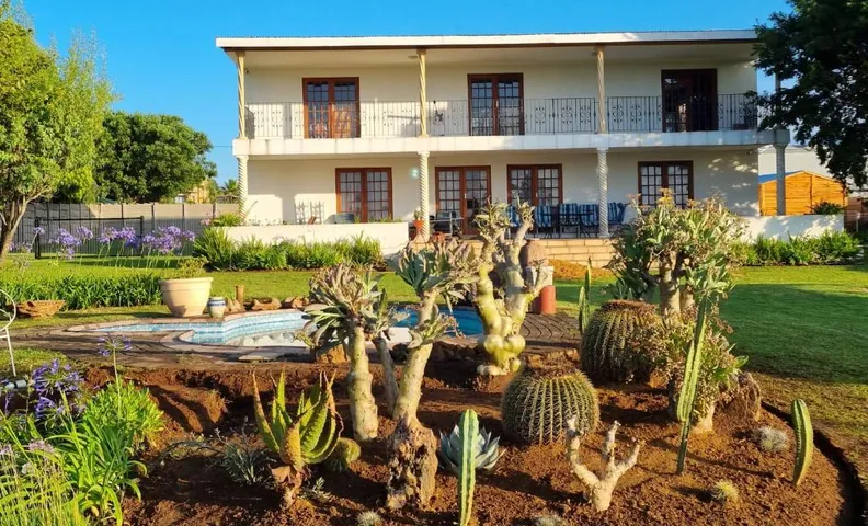 La Maison Bed & Breakfast