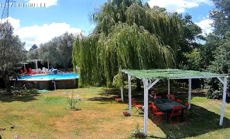 villa di charme con piscina e jacuzzi tra Roma e Viterbo