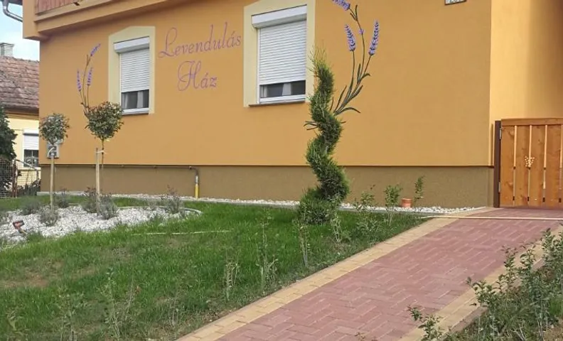 Levendulás ház